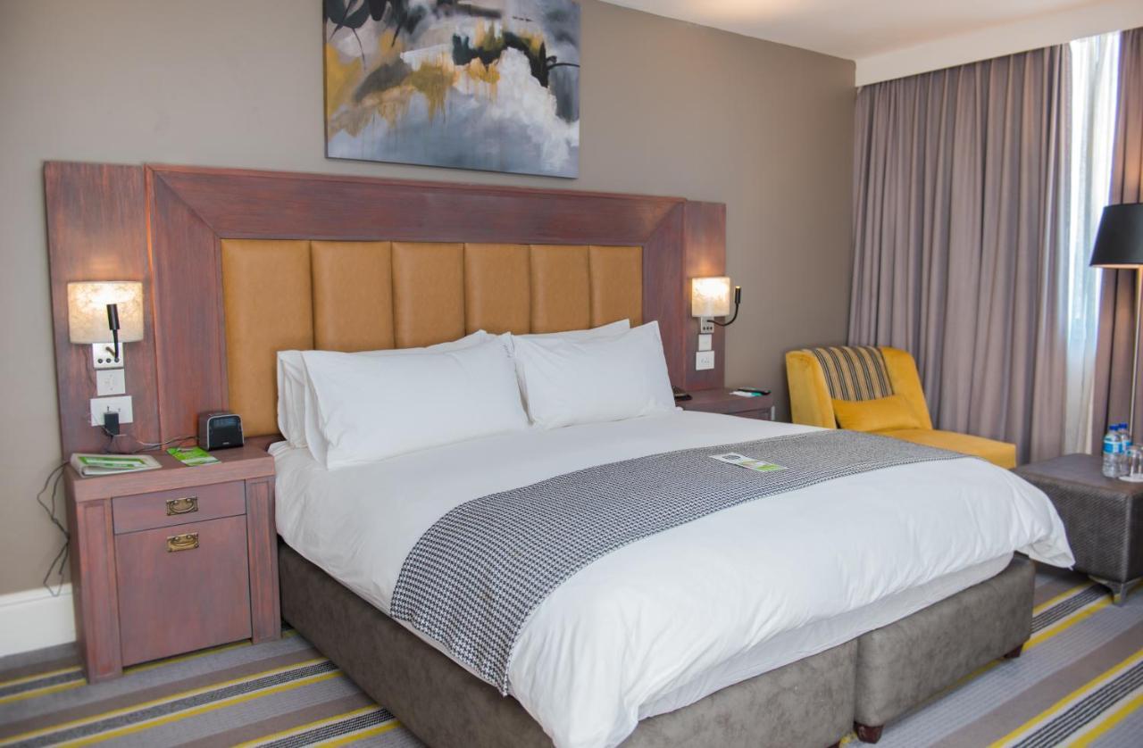 Holiday Inn - Mutare By Ihg Exteriör bild