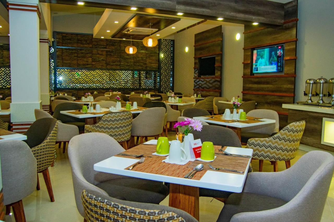 Holiday Inn - Mutare By Ihg Exteriör bild