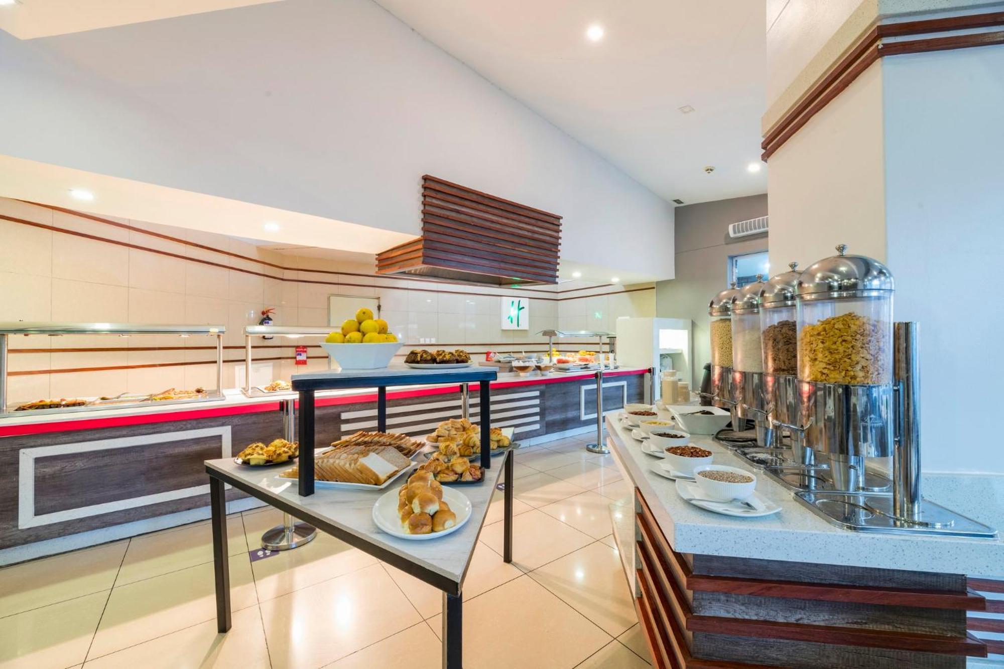 Holiday Inn - Mutare By Ihg Exteriör bild