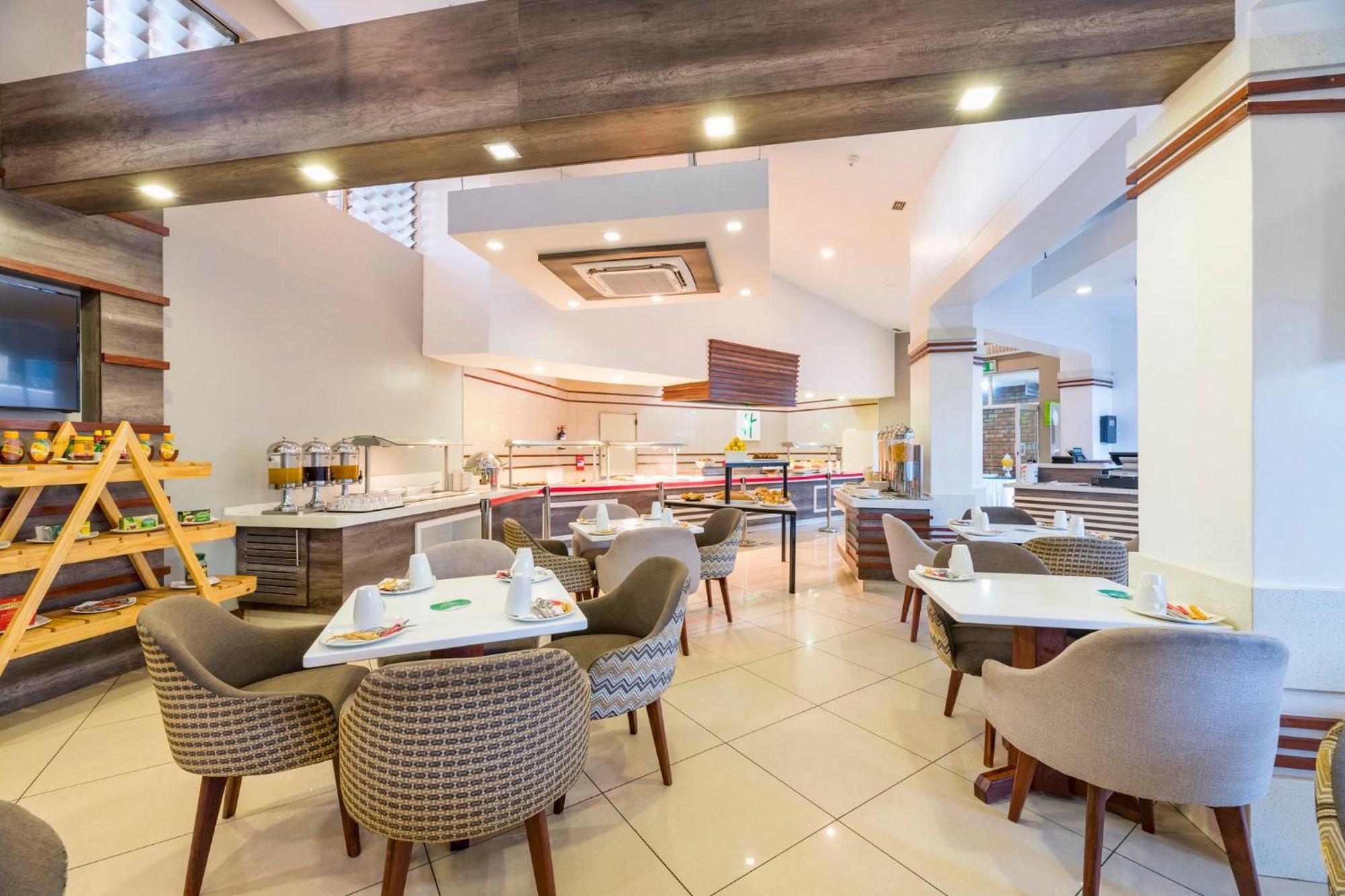 Holiday Inn - Mutare By Ihg Exteriör bild